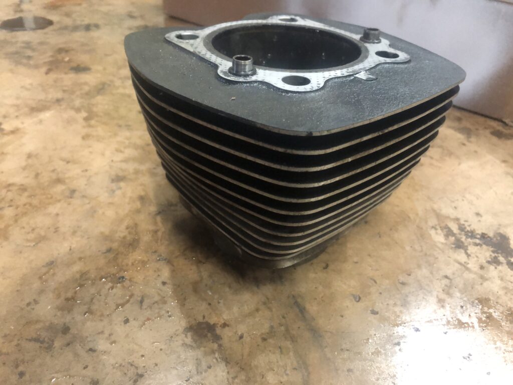 2000 Twin Cam 88 Dyna Fxd Engine Cylinder 37175-99