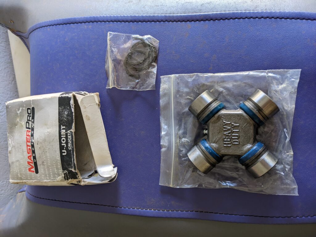 MasterPro Undercar U-Joint 334