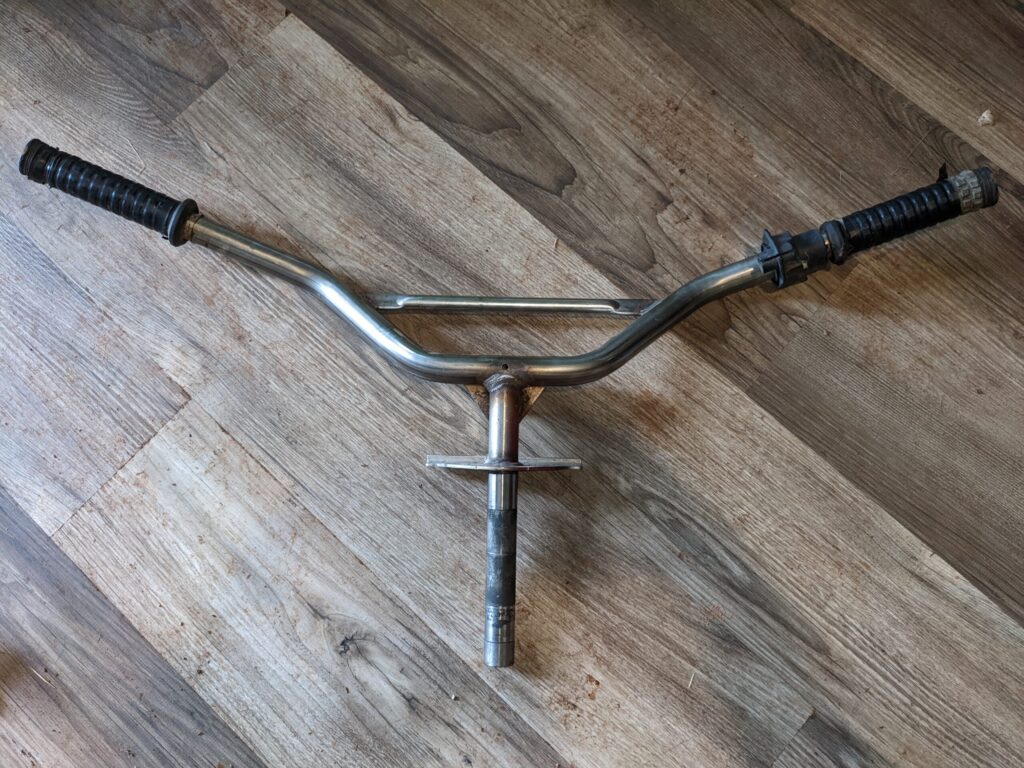 1996-1998 POLARIS SL 700 STEERING POST HANDLEBAR 1823175