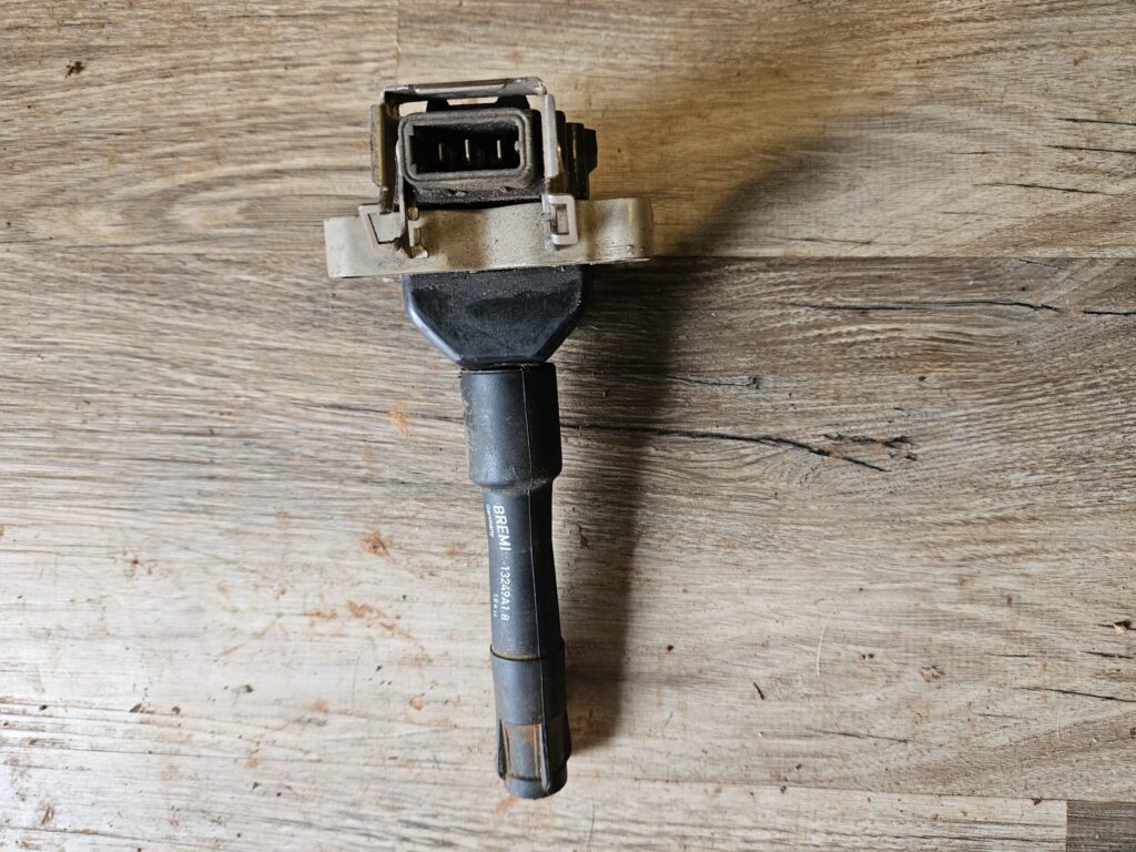 Used BMW Bremi Ignition Coil 17003359 OEM M60 V8 E31 E32 E34 E38