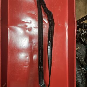 2007 Nissan Altima SE 3.5 Wiper Arms OEM: 28881-JB50A, 28881-JB50B