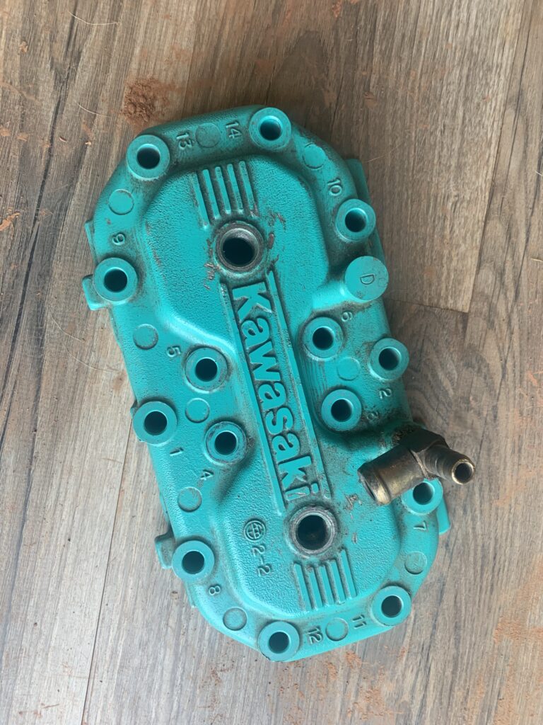 1994 1995 Kawasaki 750 Cylinder Head