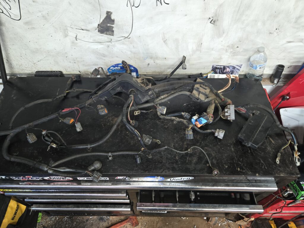 USED 2008 MITSUBISHI ECLIPSE V6 3.8L ENGINE WIRE HARNESS