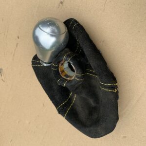 OEM Manual Shift Knob And Shift Boot 43711-J3200-RWS